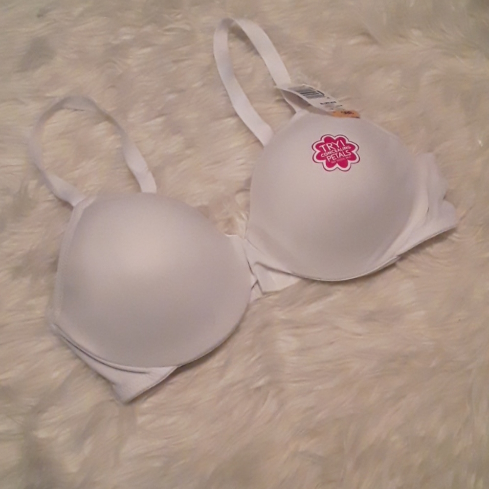 NWT Hanes bra